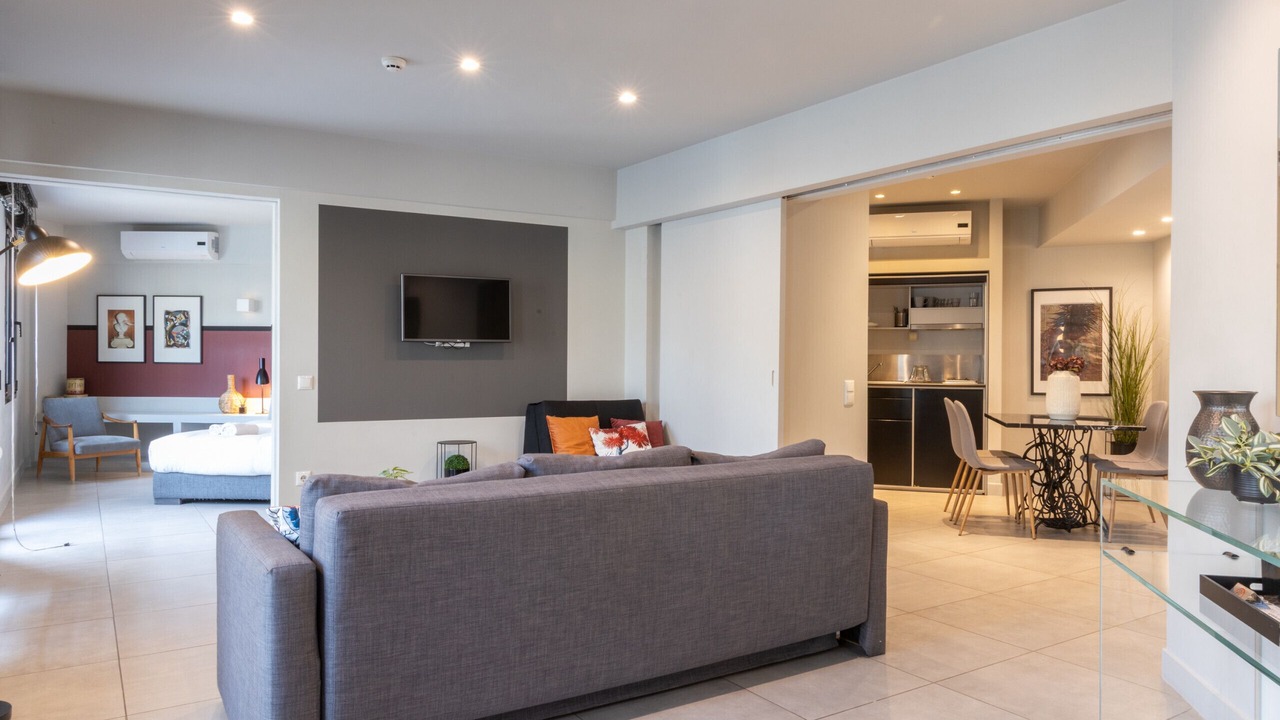 Photo of Livingroom in Psirri