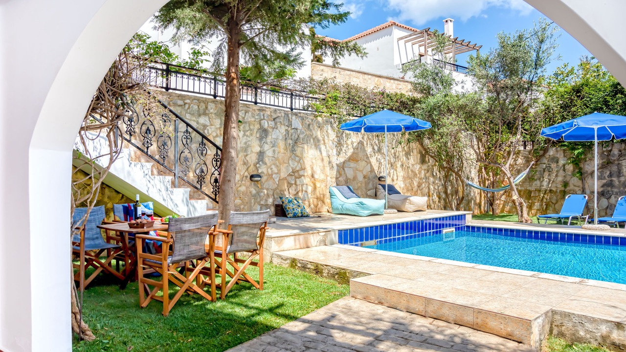 Photo of Outdoor in Douliana