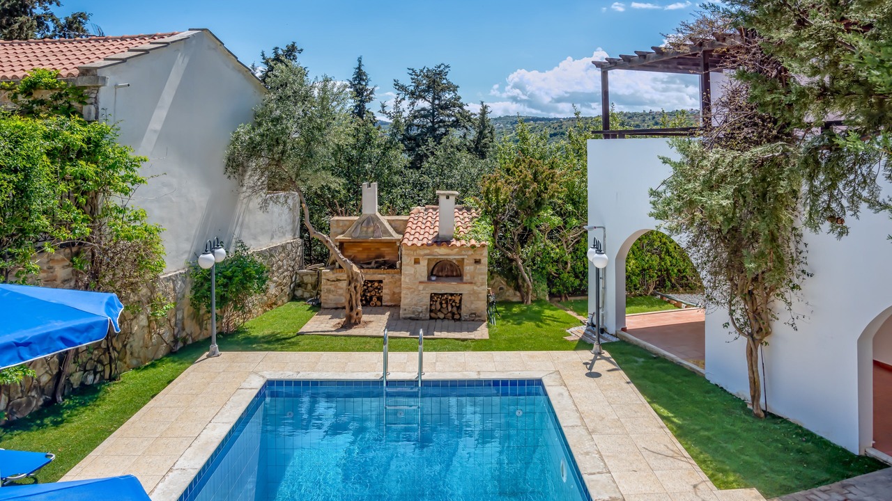 Photo of Outdoor in Douliana