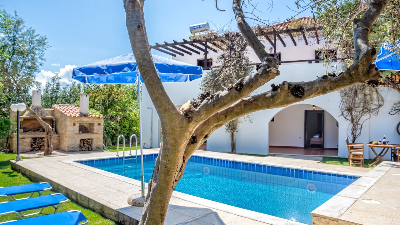 Photo of Outdoor in Douliana