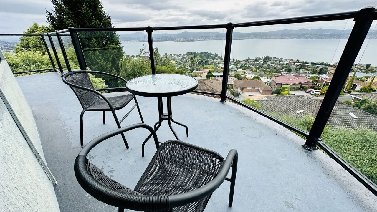 Photo of Outdoor in Sandy Bay
