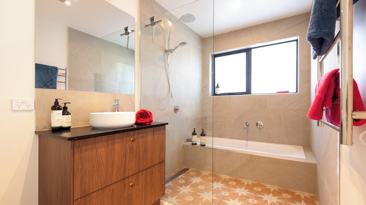 Photo of Bathroom in Tinderbox