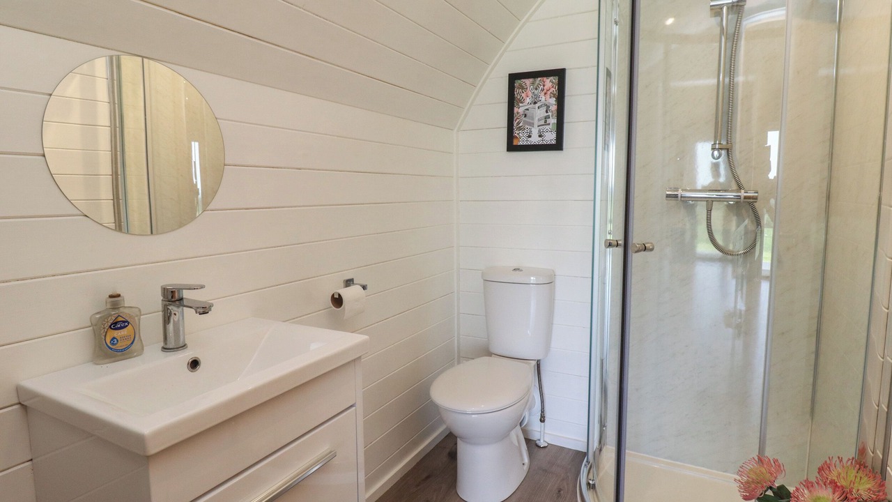 Photo of Bathroom in Lockerbie