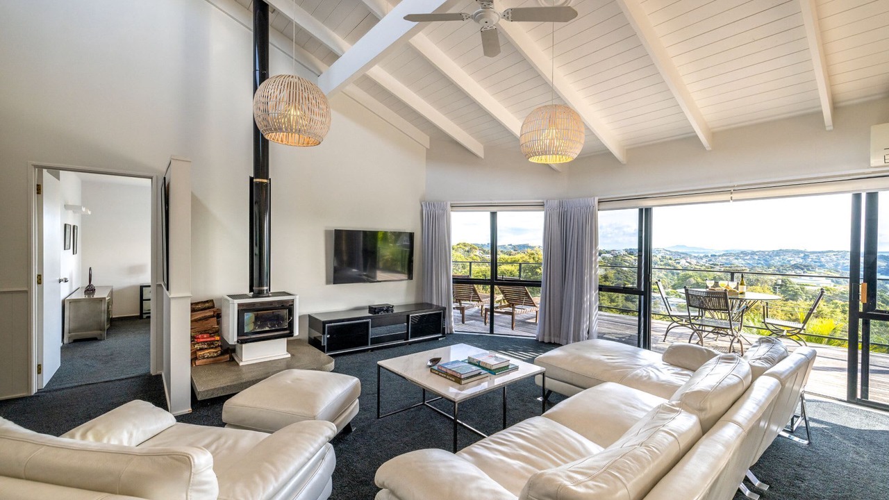 Photo of Livingroom in Waiheke Island