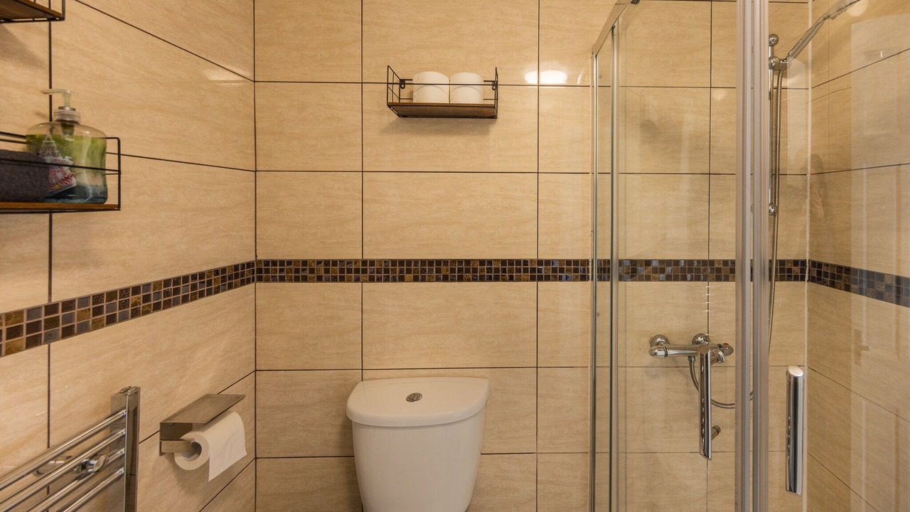 Photo of Bathroom in Tollcross