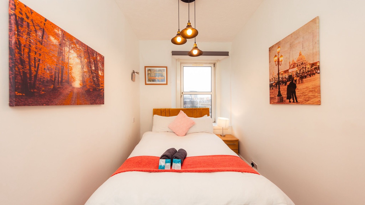 Photo of Bedroom in Tollcross