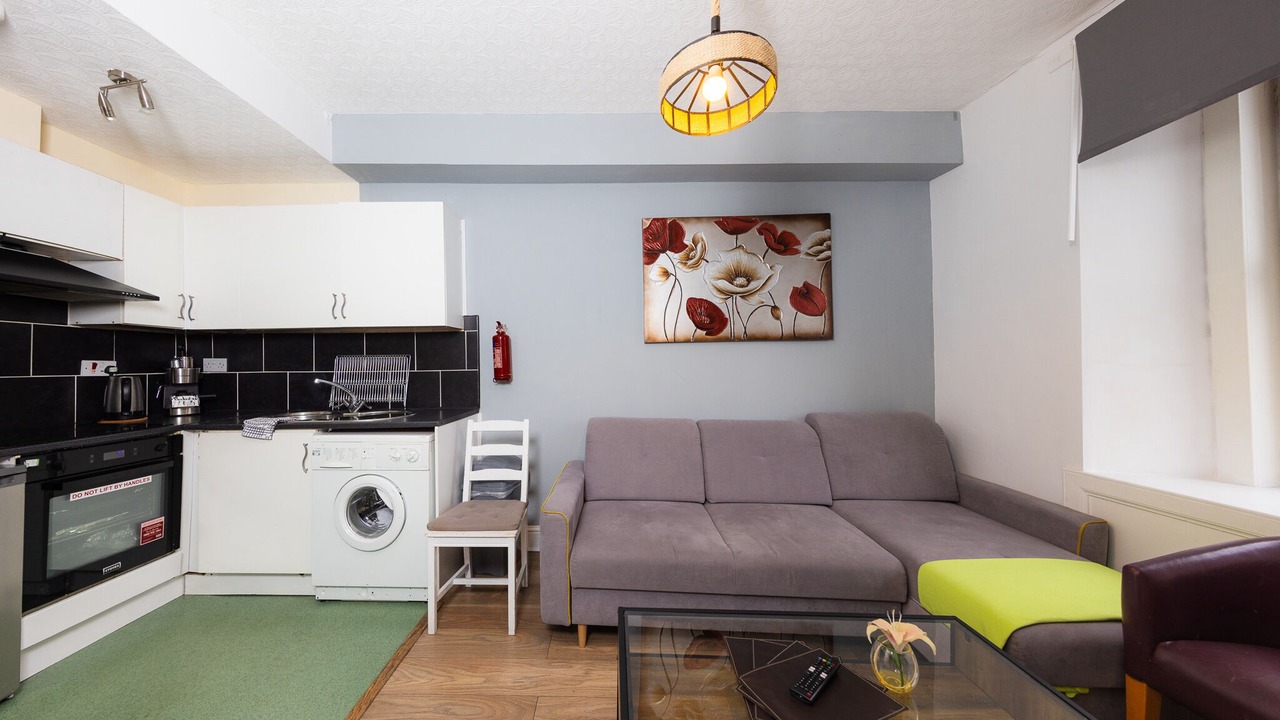Photo of Livingroom in Tollcross