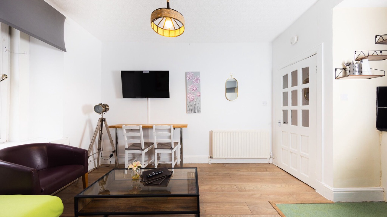 Photo of Livingroom in Tollcross