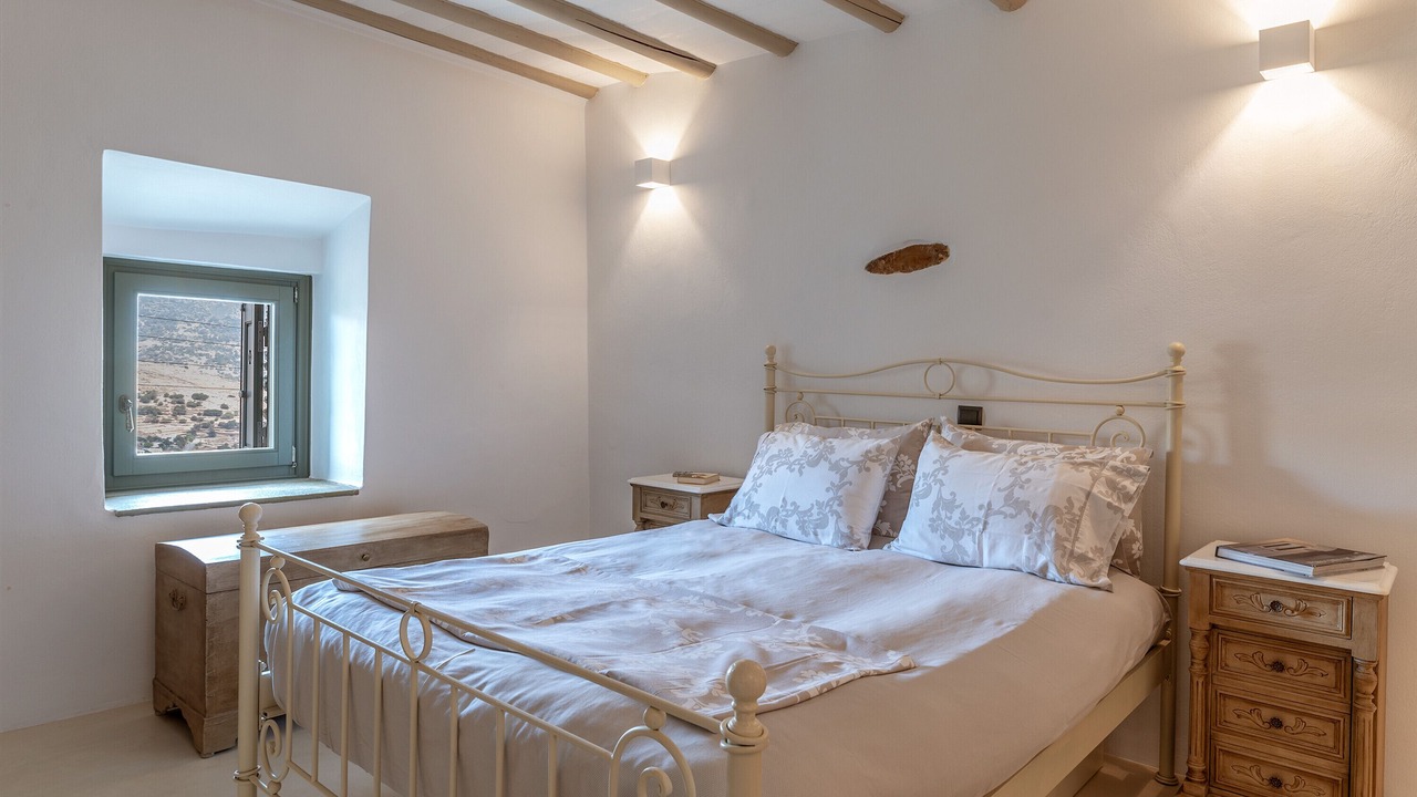Photo of Bedroom in Megas Yialos-Nites