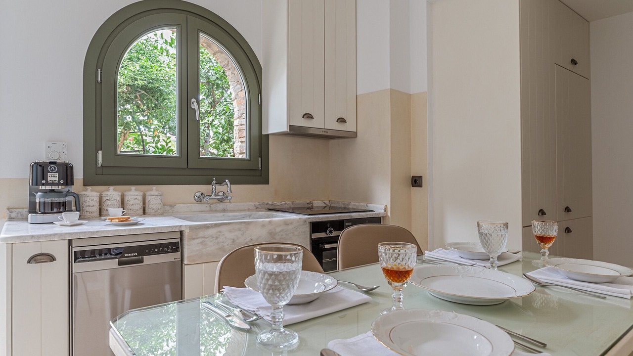 Photo of Kitchen in Megas Yialos-Nites