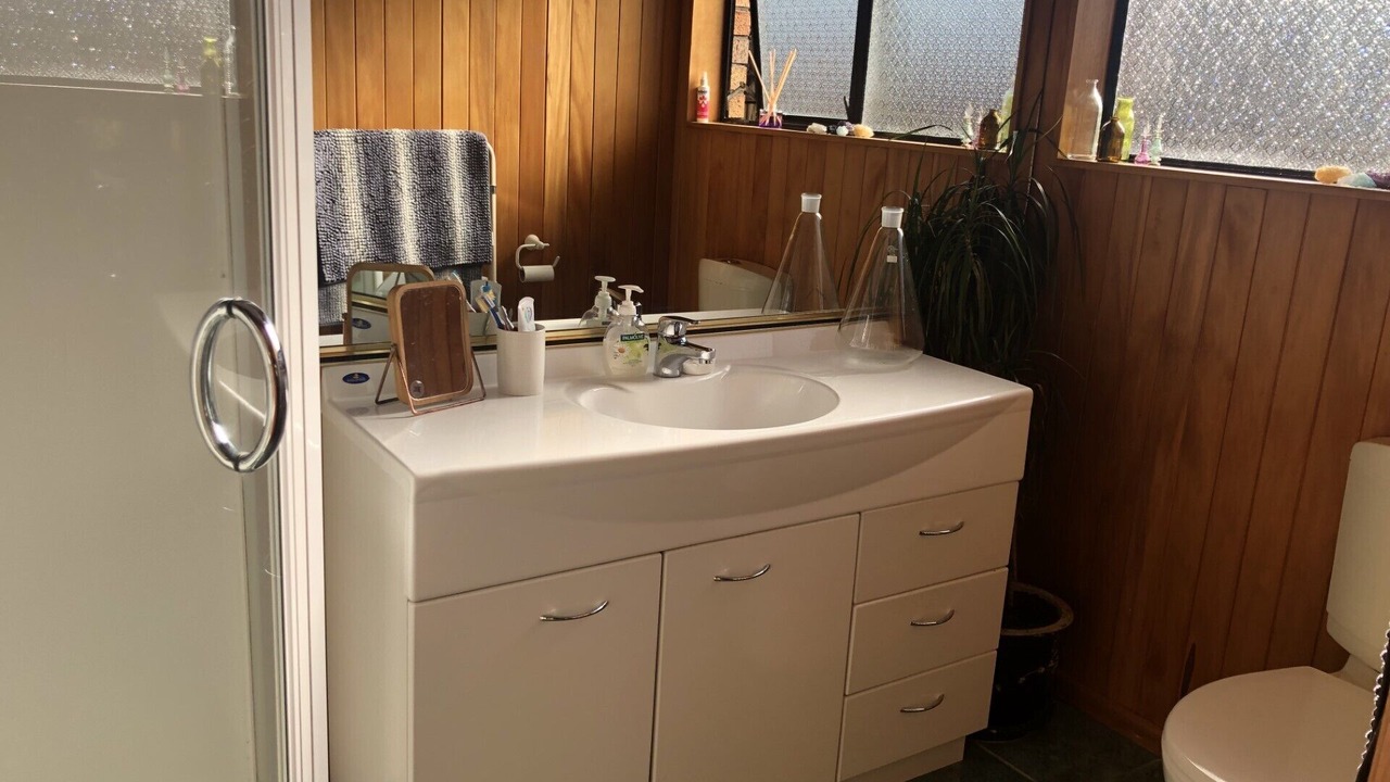 Photo of Bathroom in Raumati Beach