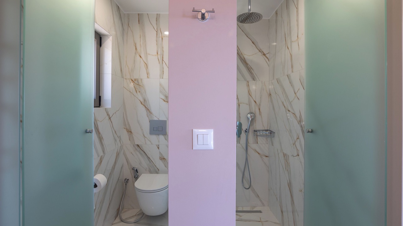 Photo of Bathroom in Vatolakkos