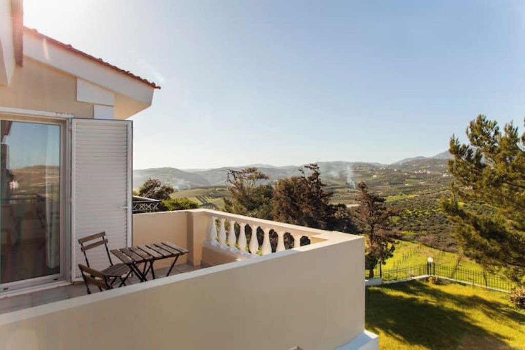 Photo of Patio Balcony in Skalani