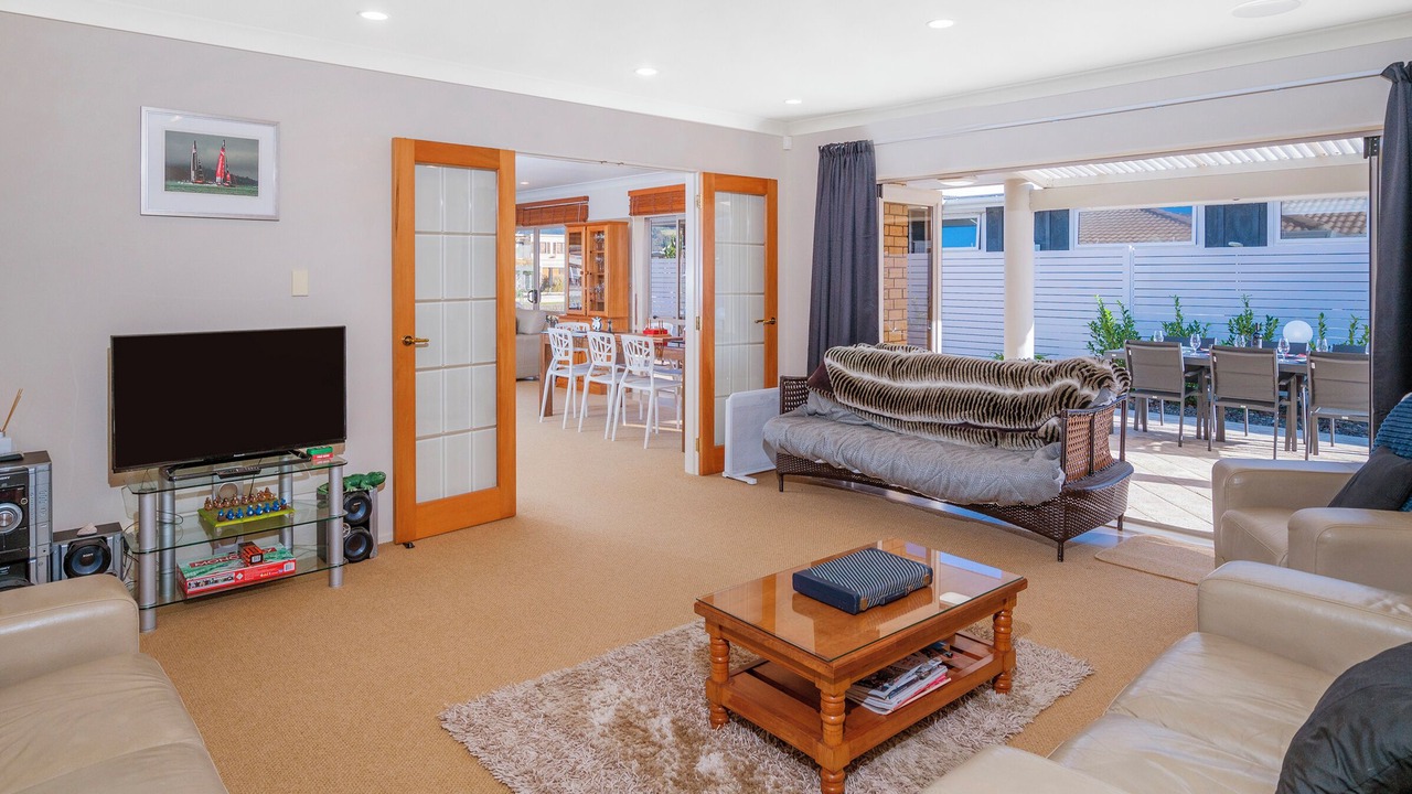 Photo of Livingroom in Pauanui