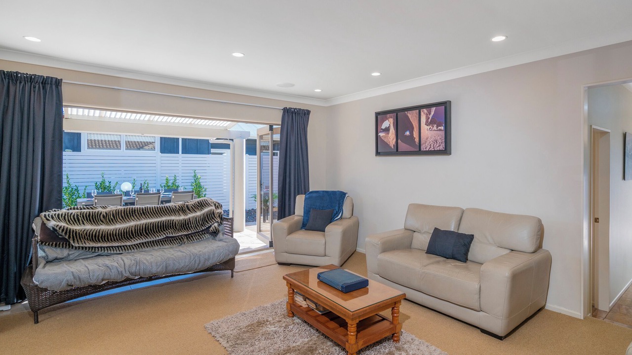 Photo of Livingroom in Pauanui