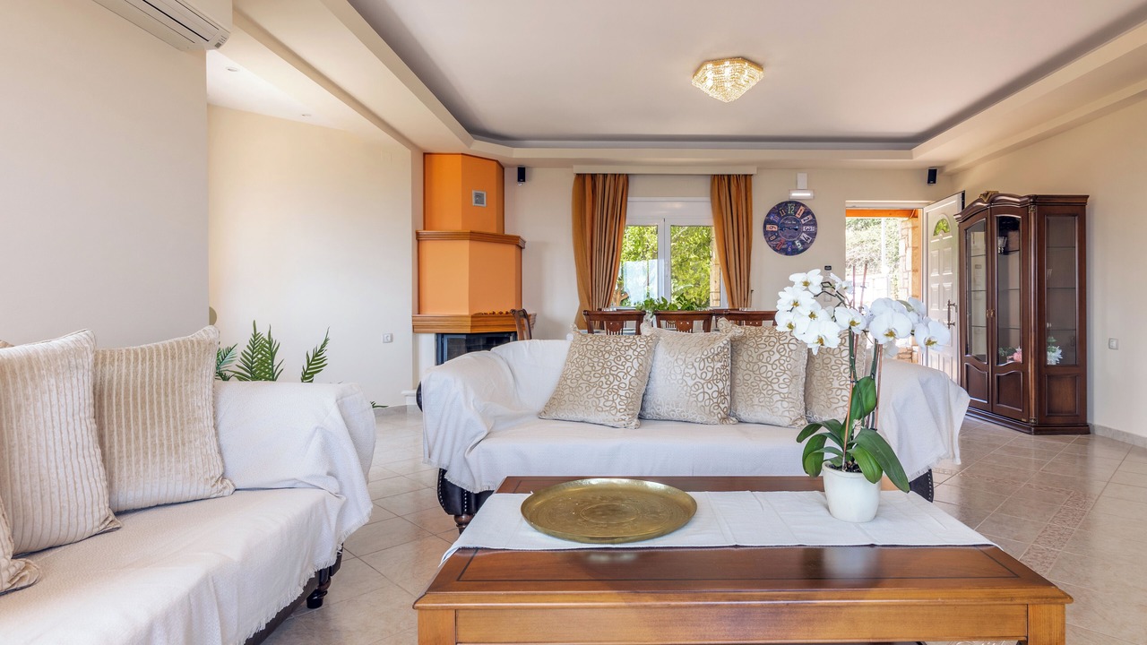 Photo of Livingroom in Rodhia
