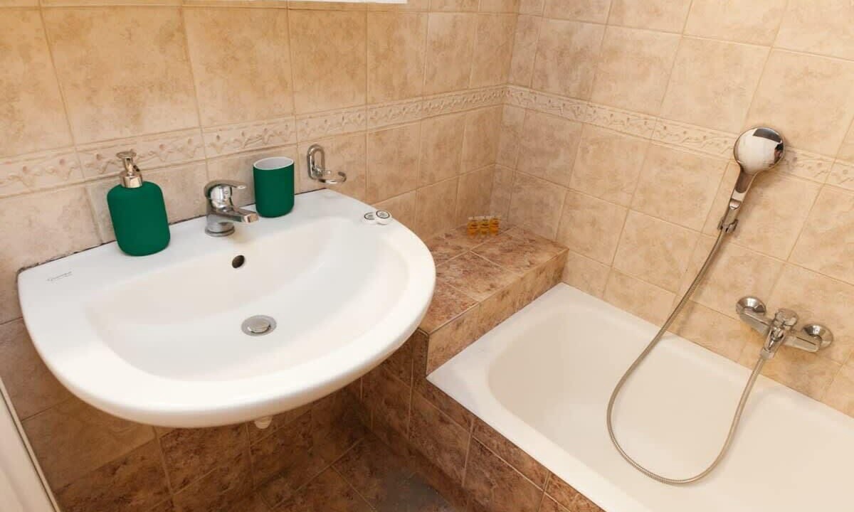Photo of Bathroom in Pasalimani