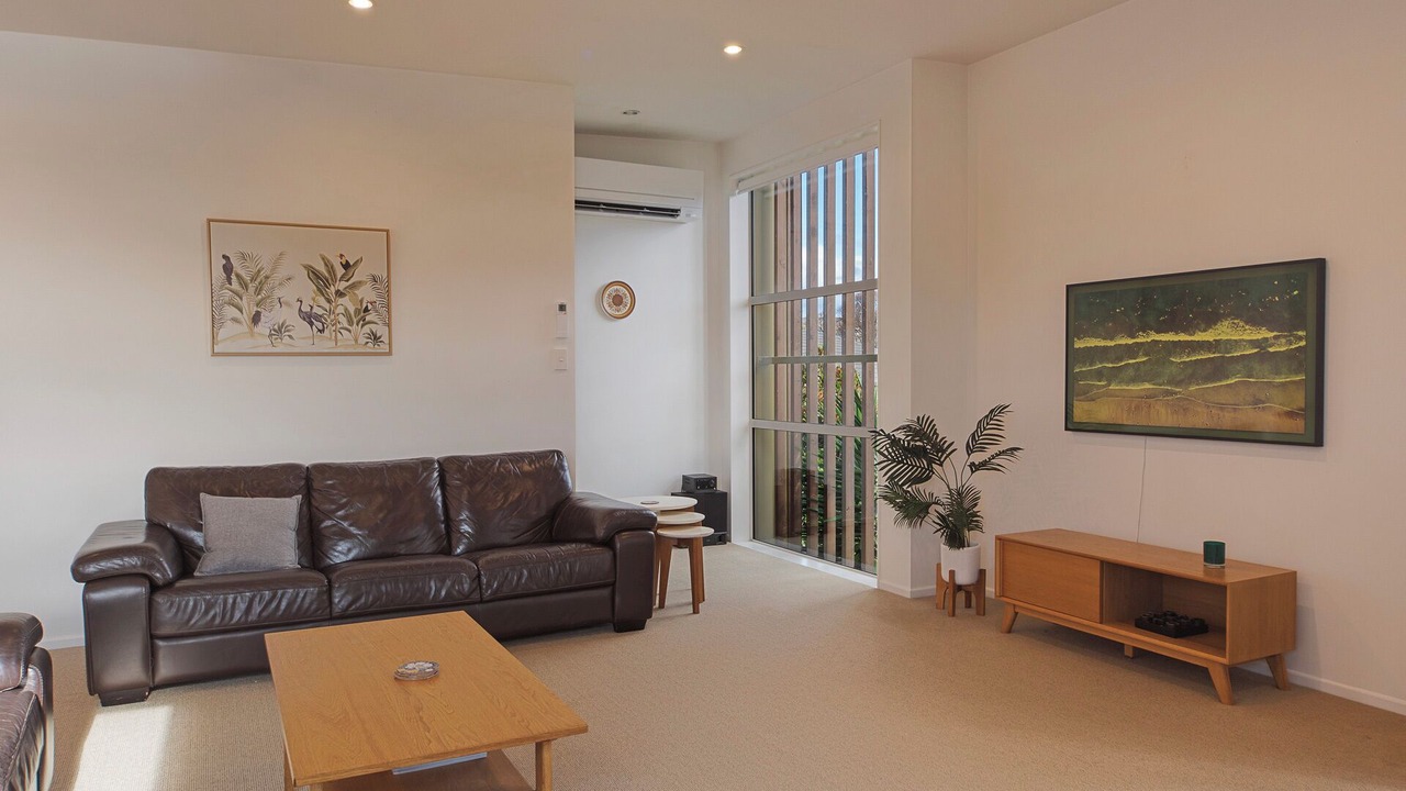 Photo of Livingroom in Tahunanui