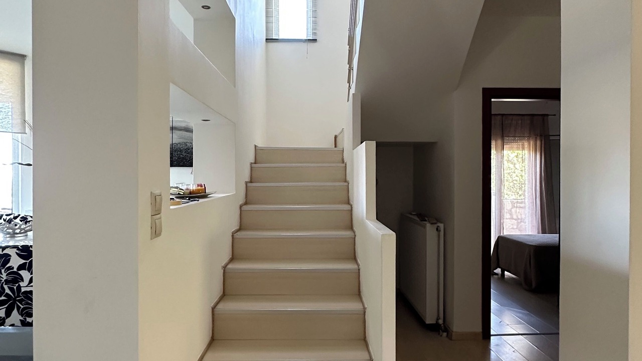 Photo of Others in Linoperamata