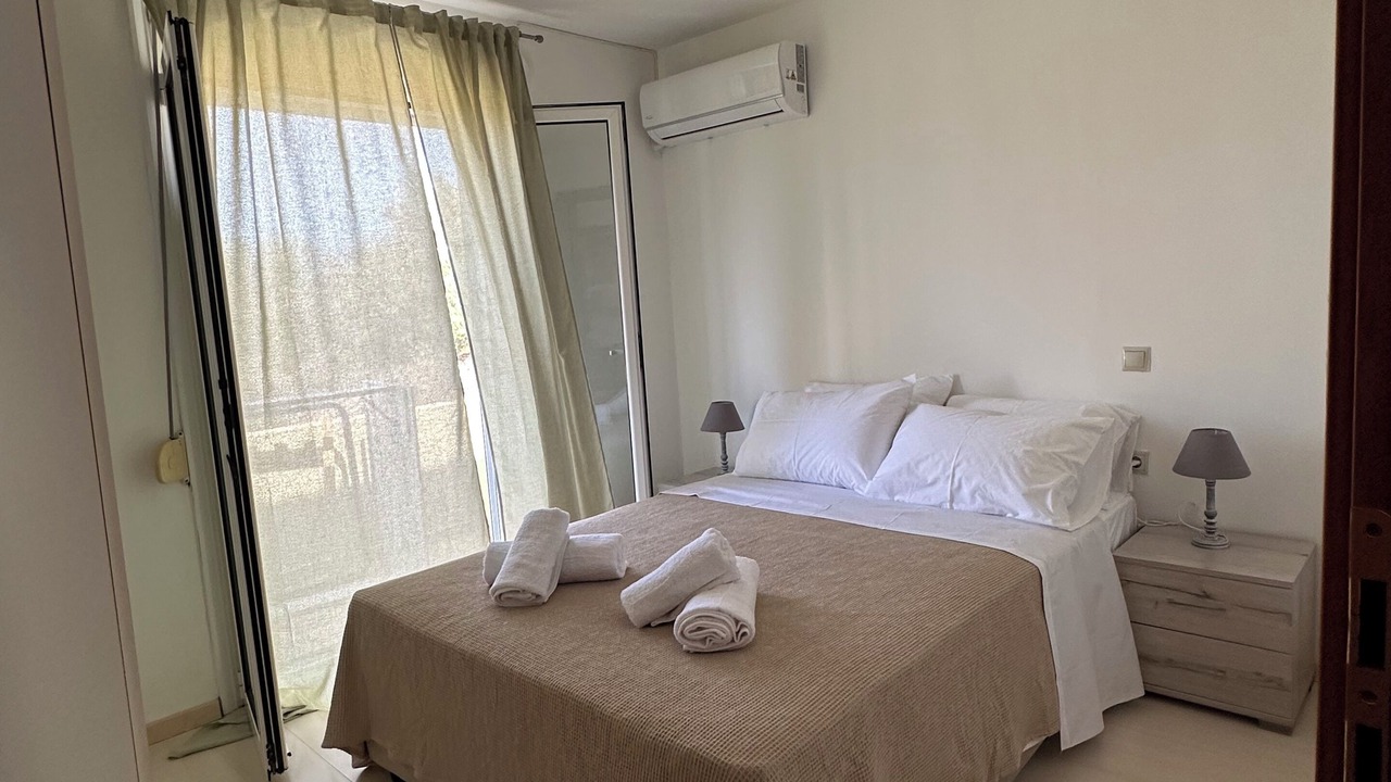 Photo of Bedroom in Linoperamata