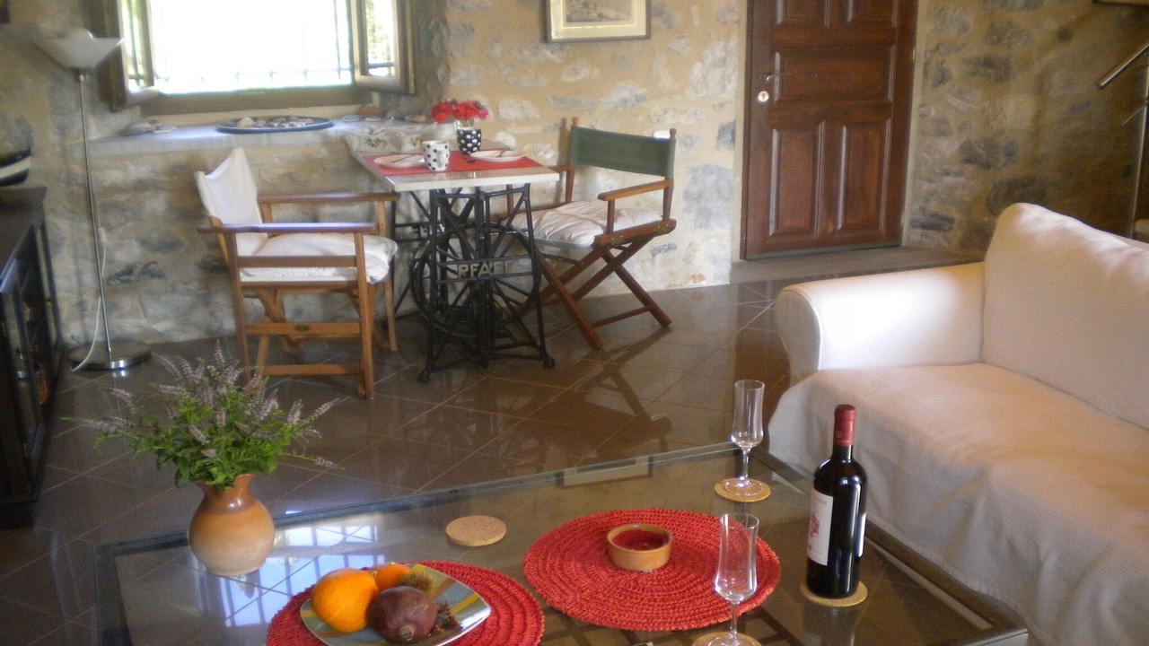 Photo of Livingroom in Fokiano