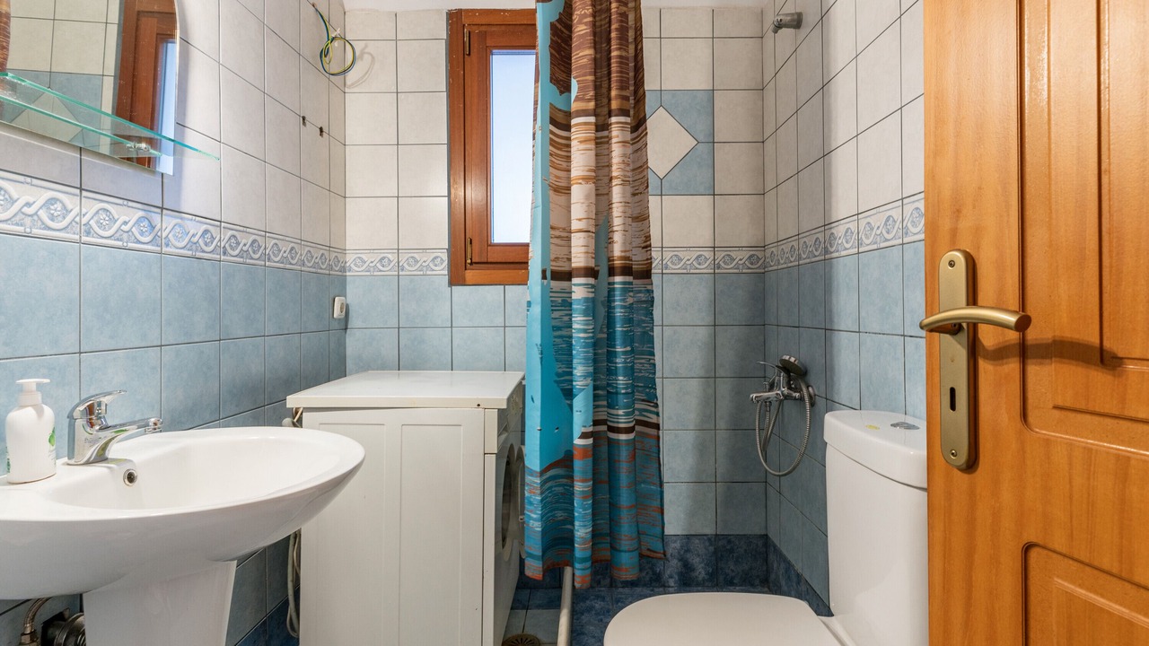 Photo of Bathroom in Kapparia