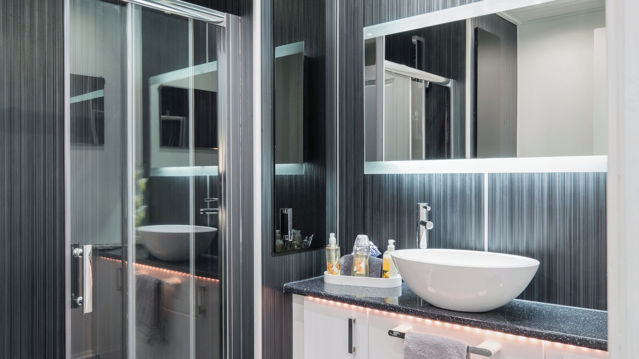 Photo of Bathroom in Central Aberdeen