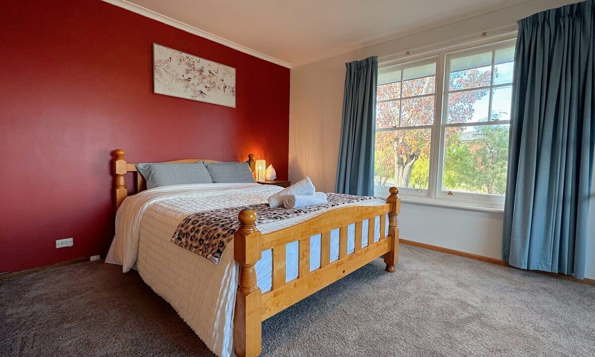 Photo of Bedroom in Howrah