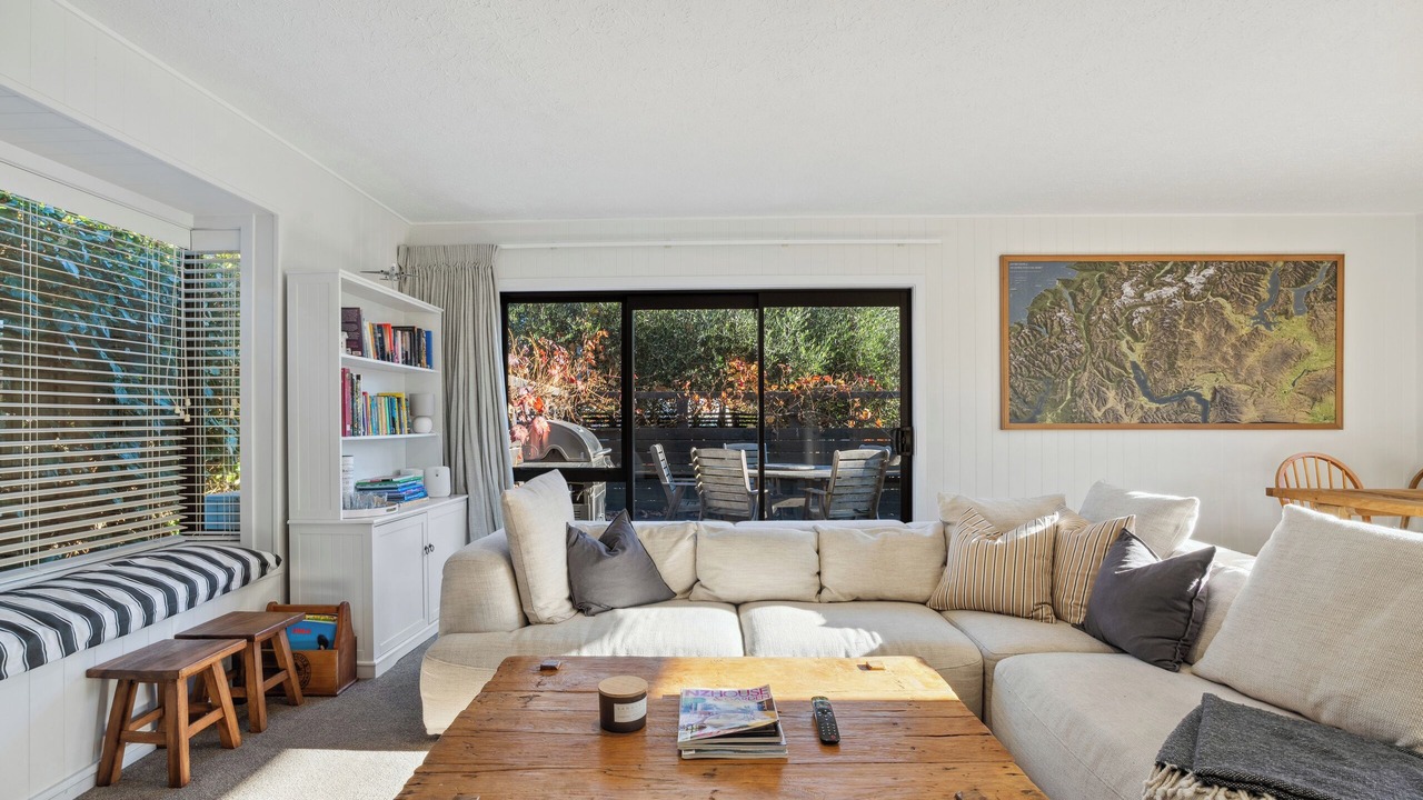 Photo of Livingroom in Kelvin Heights