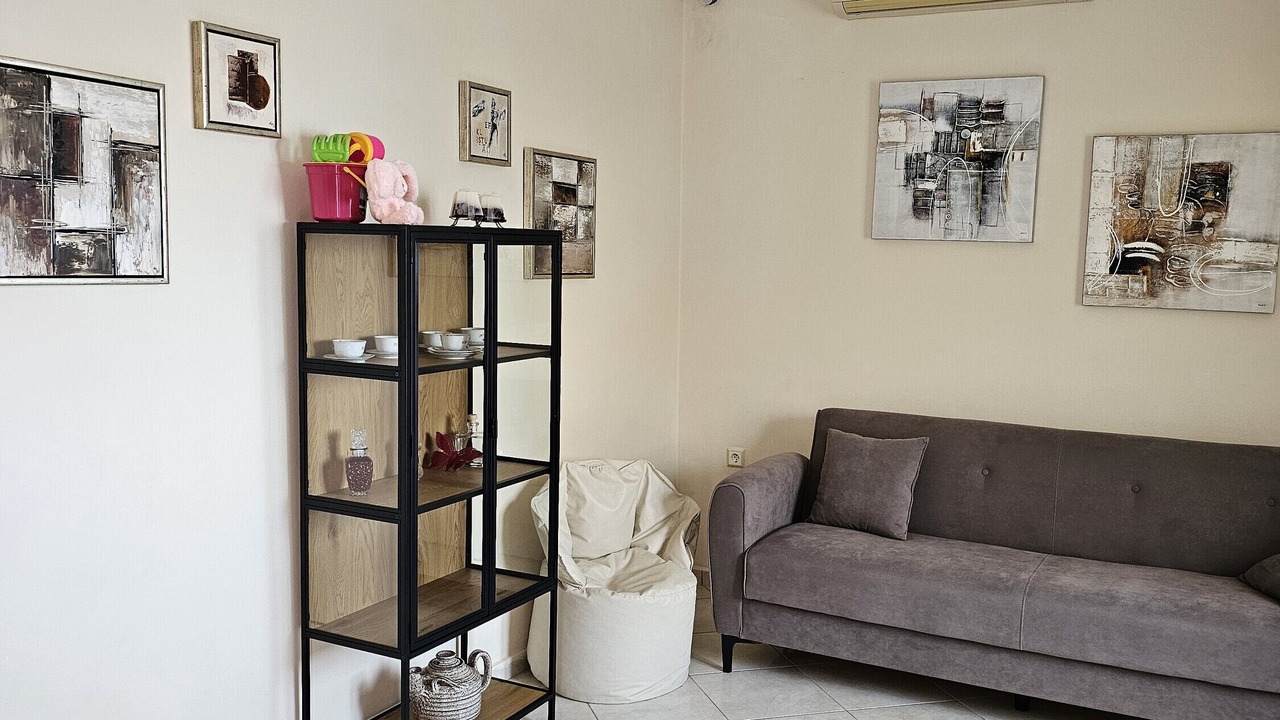 Photo of Livingroom in Rodhia