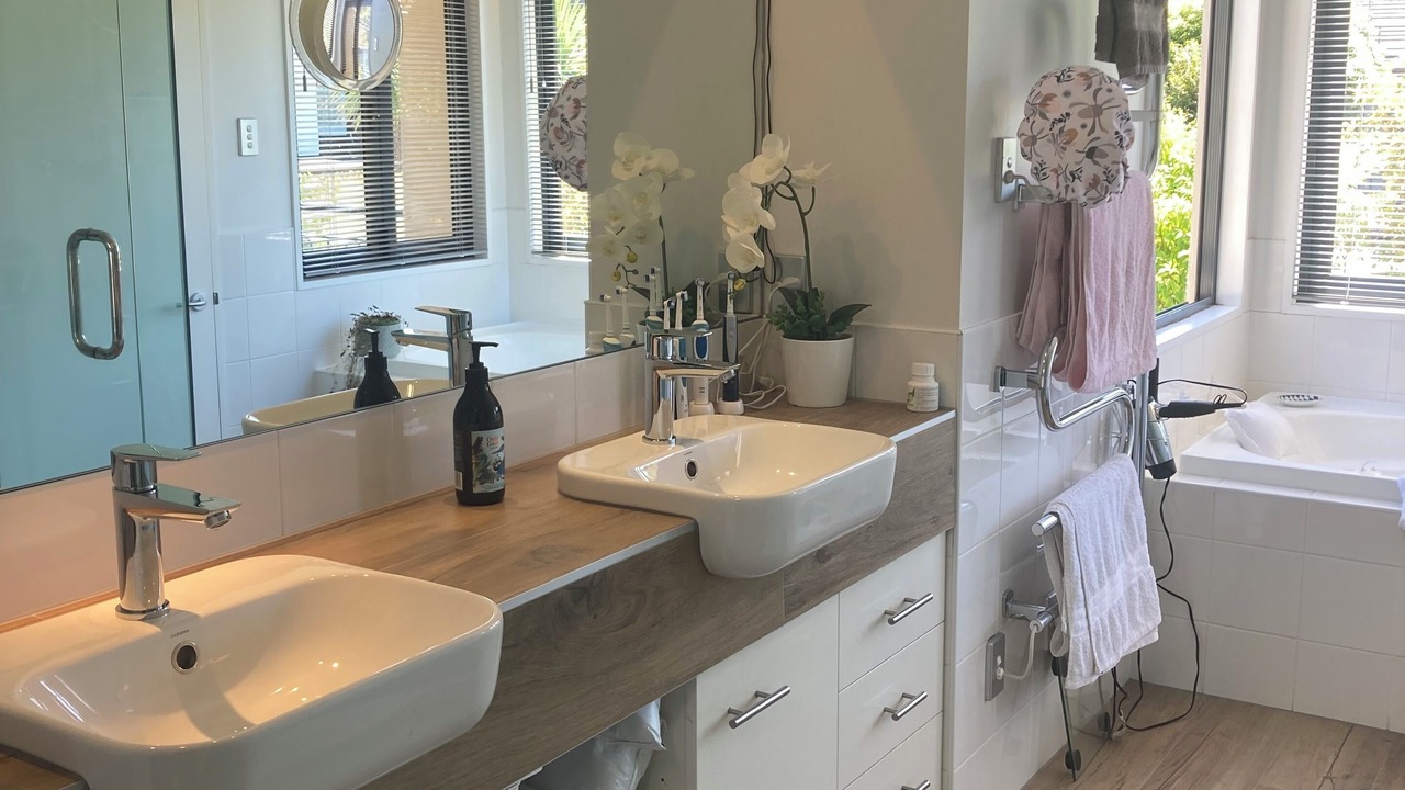Photo of Bathroom in Merivale