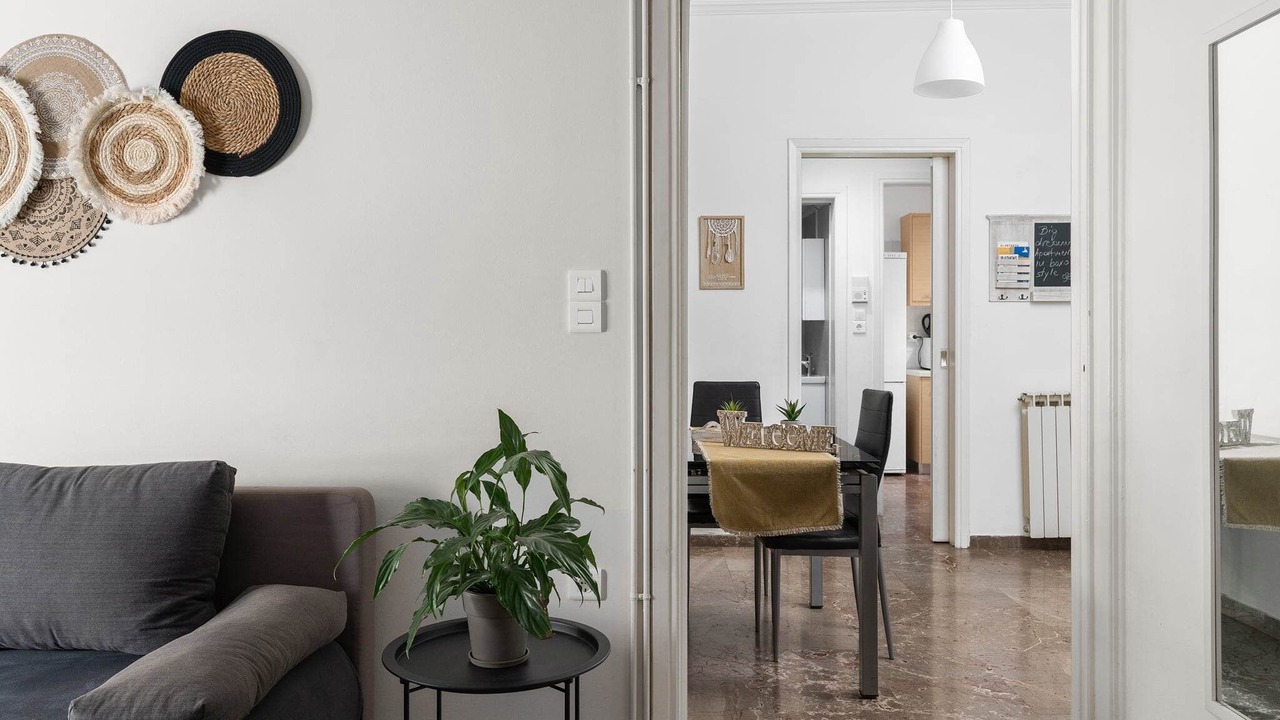 Photo of Livingroom in Aigaleo