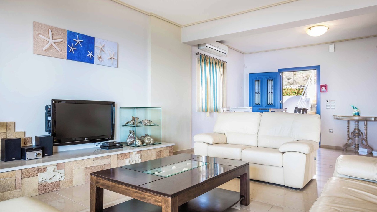 Photo of Livingroom in Mousata