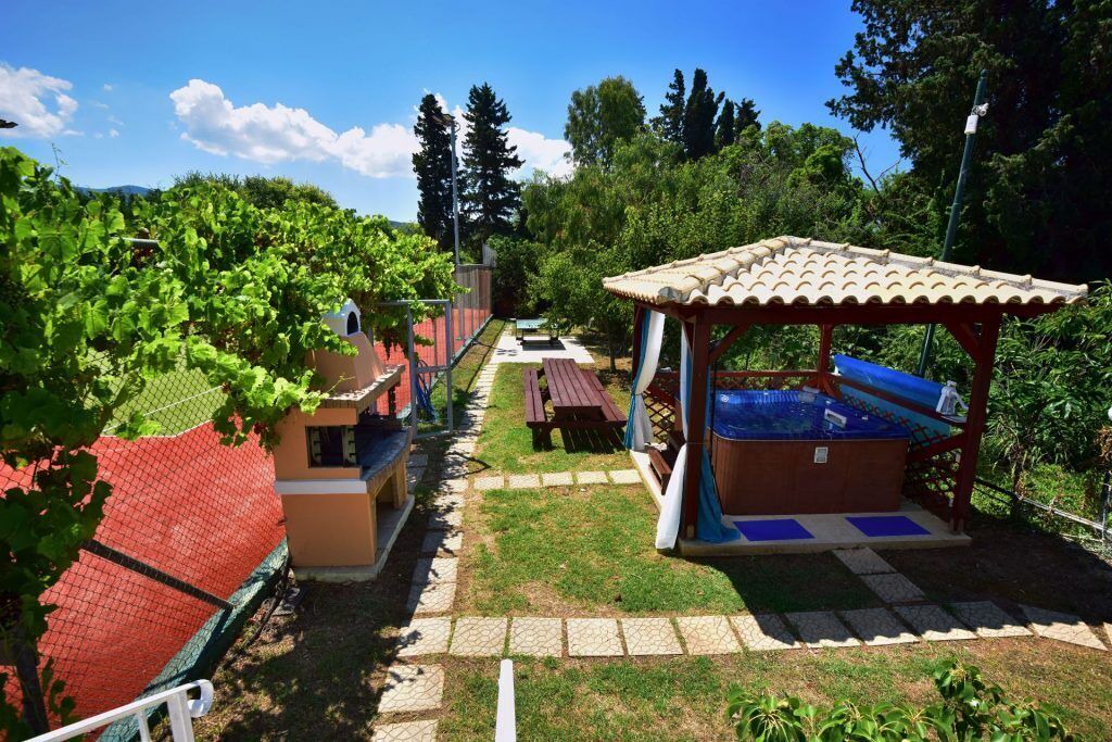 Photo of Outdoor in Roda