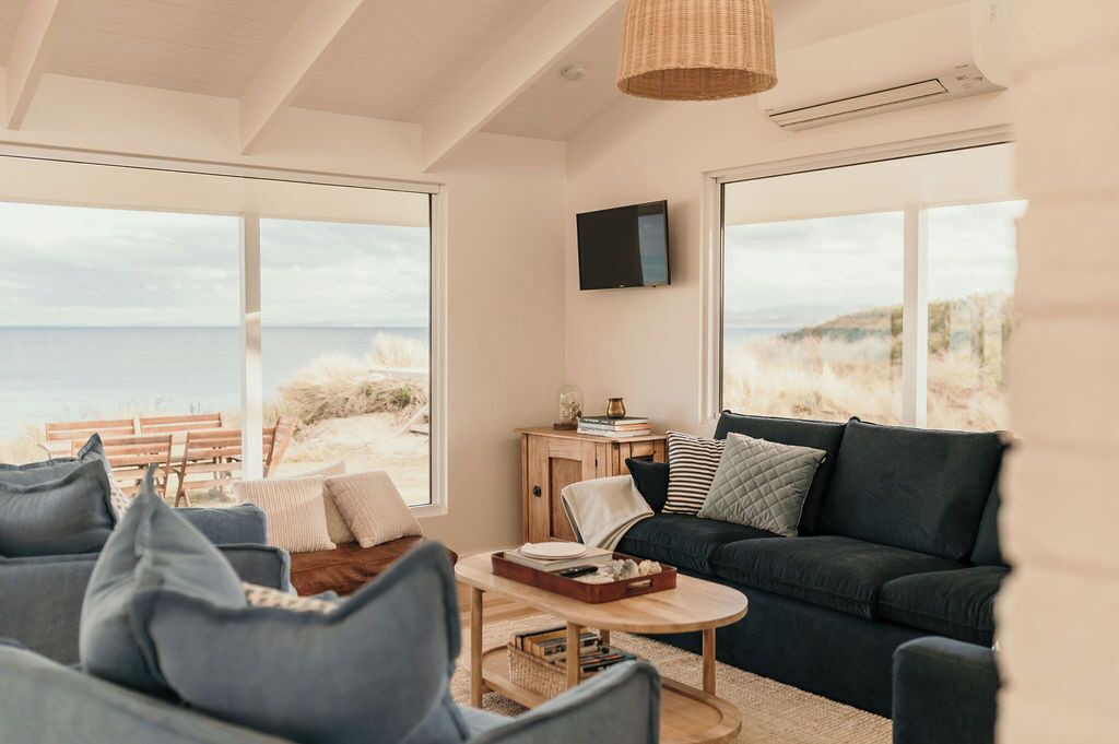 Photo of Livingroom in Dolphin Sands