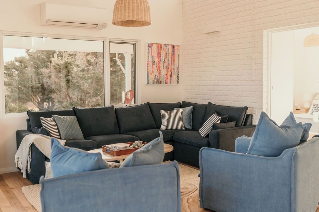 Photo of Livingroom in Dolphin Sands