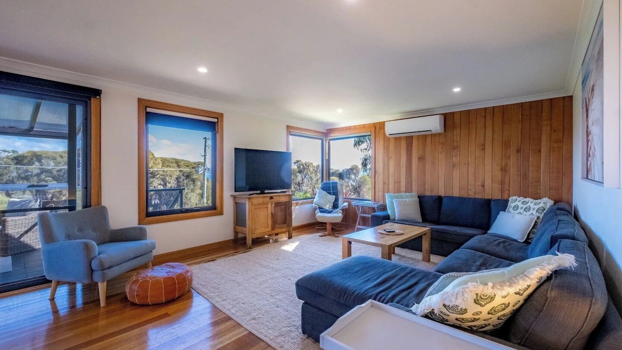 Photo of Livingroom in East Coast Tasmania