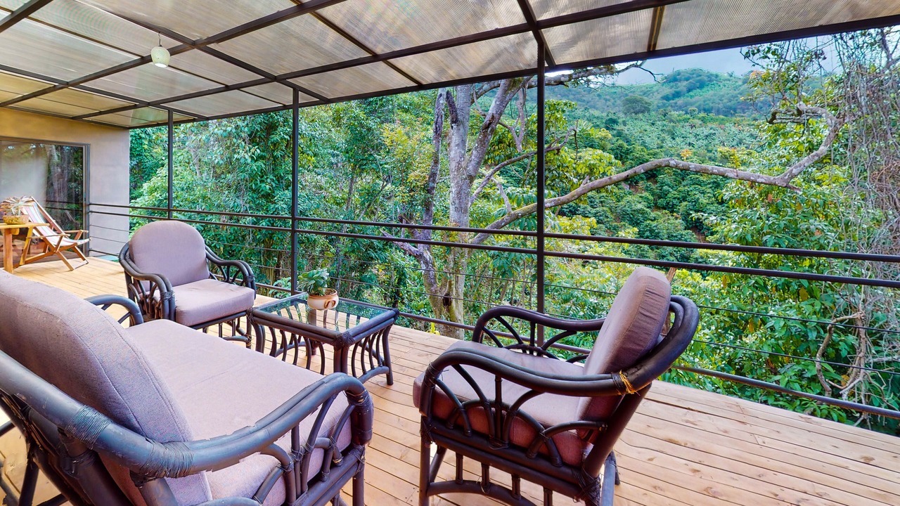 Photo of Patio Balcony in Santa Cruz de Leon Cortes