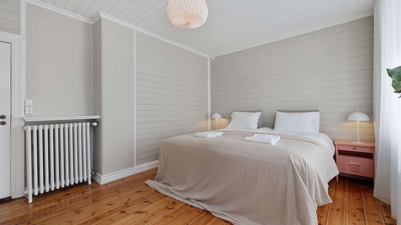 Photo of Bedroom in Downtown