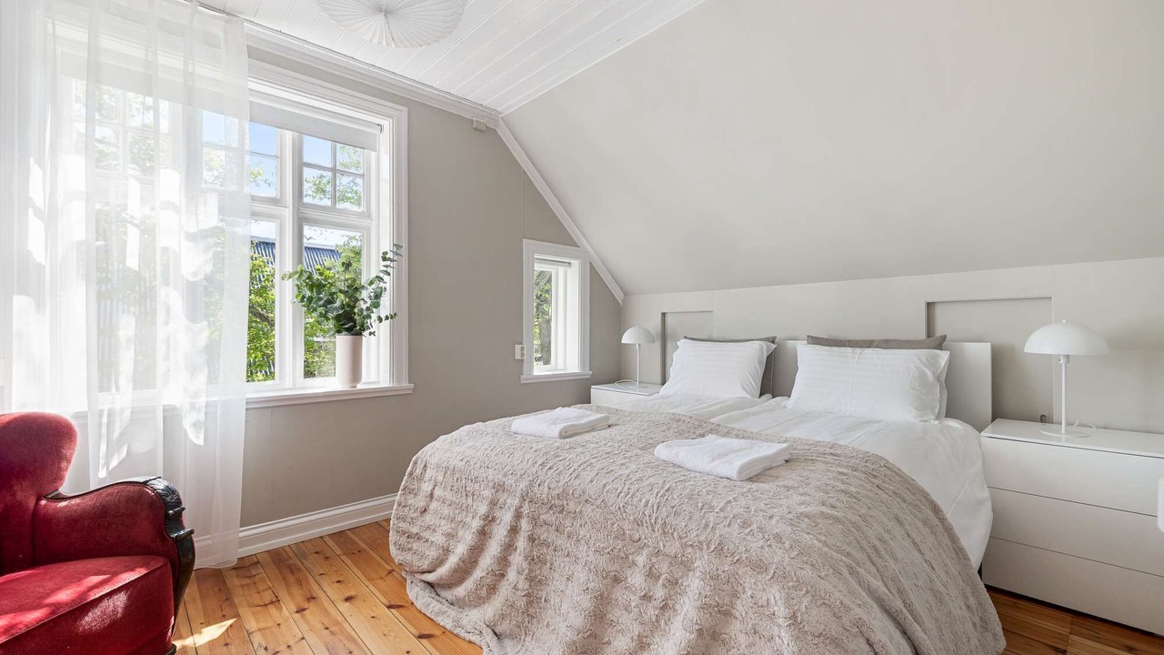 Photo of Bedroom in Downtown