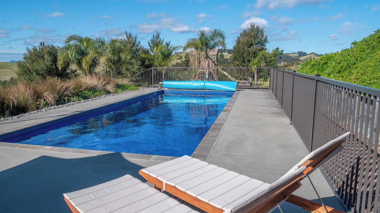 Photo of Outdoor in Cable Bay