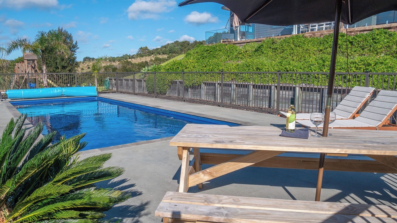 Photo of Outdoor in Cable Bay