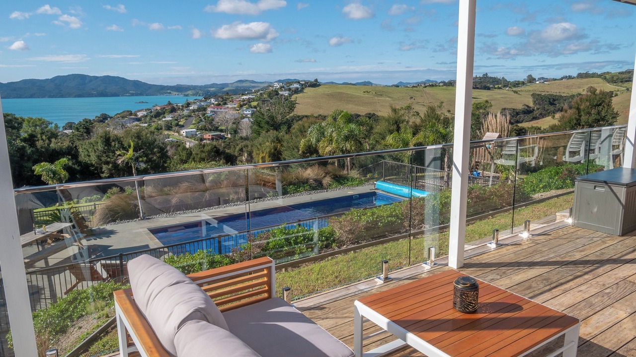 Photo of Outdoor in Cable Bay