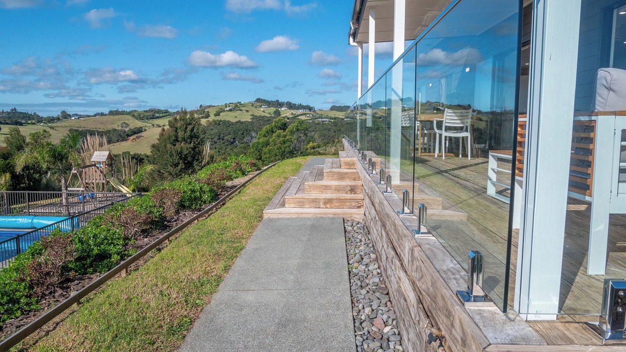 Photo of Outdoor in Cable Bay