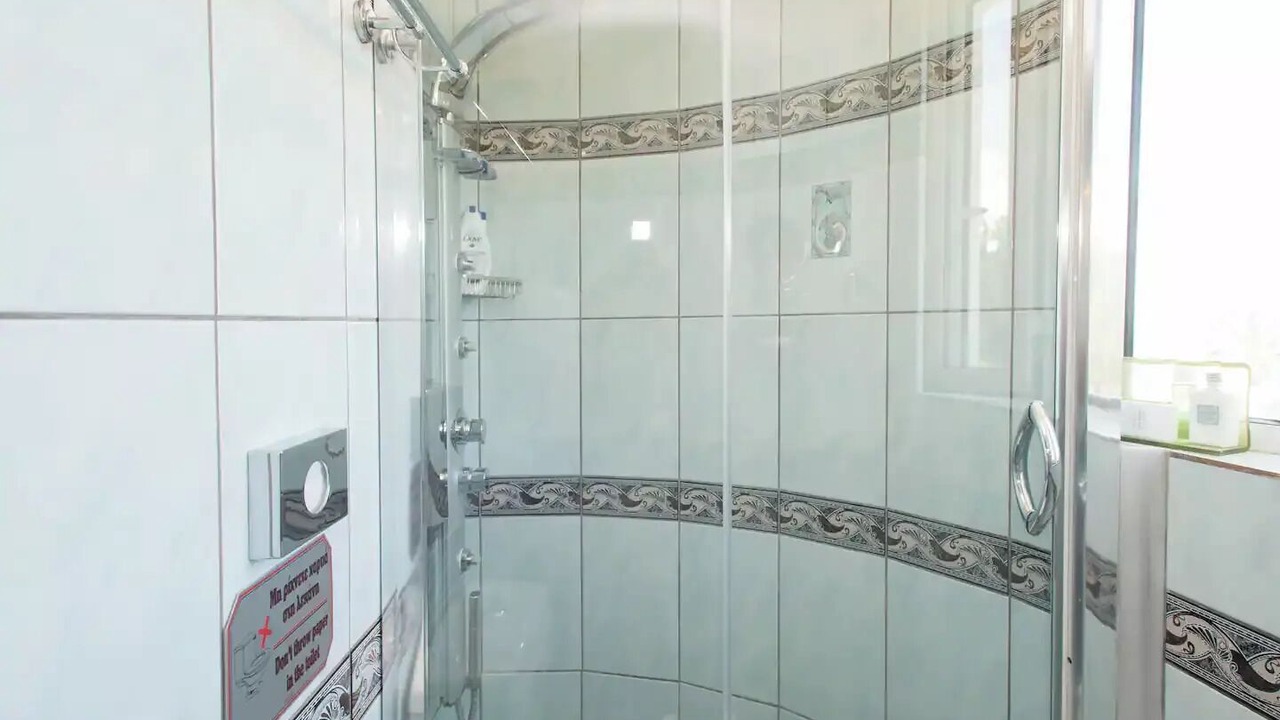 Photo of Bathroom in Lepreo