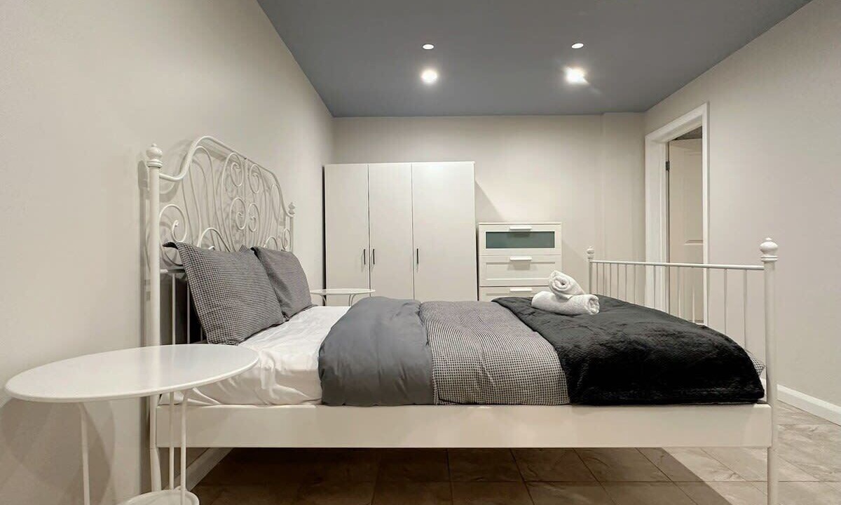 Photo of Bedroom in Hobart Central Business District