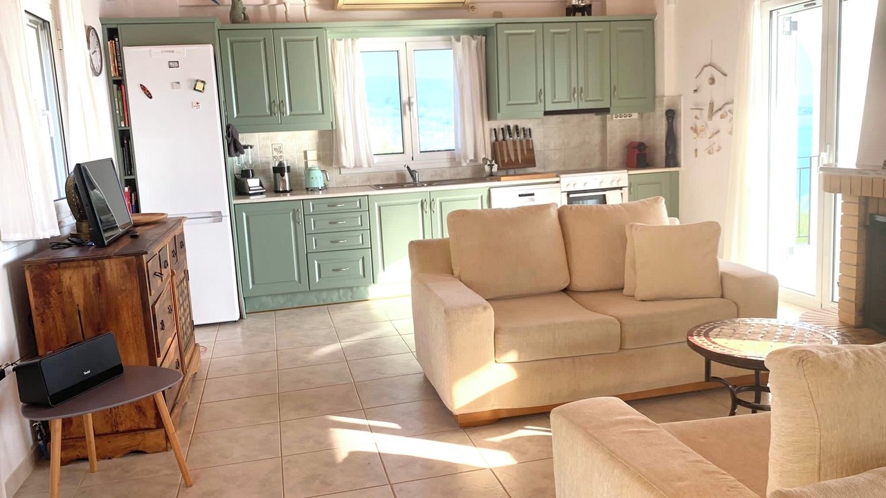 Photo of Livingroom in Aipeia