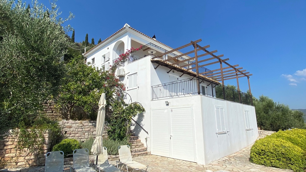 Photo of Outdoor in Aipeia