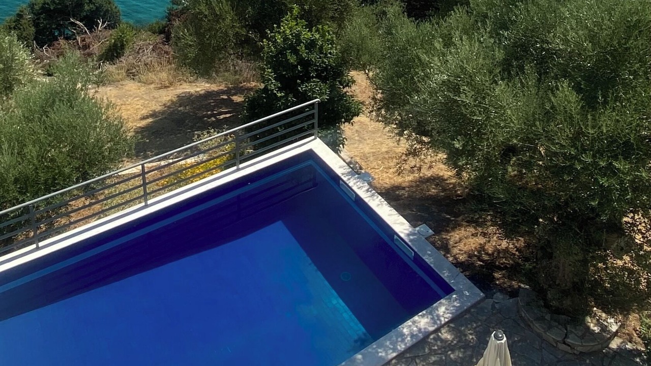 Photo of Outdoor in Aipeia