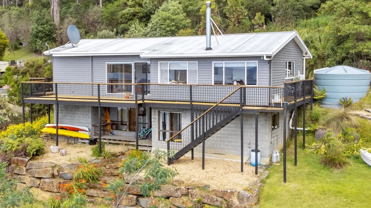 Photo of Outdoor in Eaglehawk Neck
